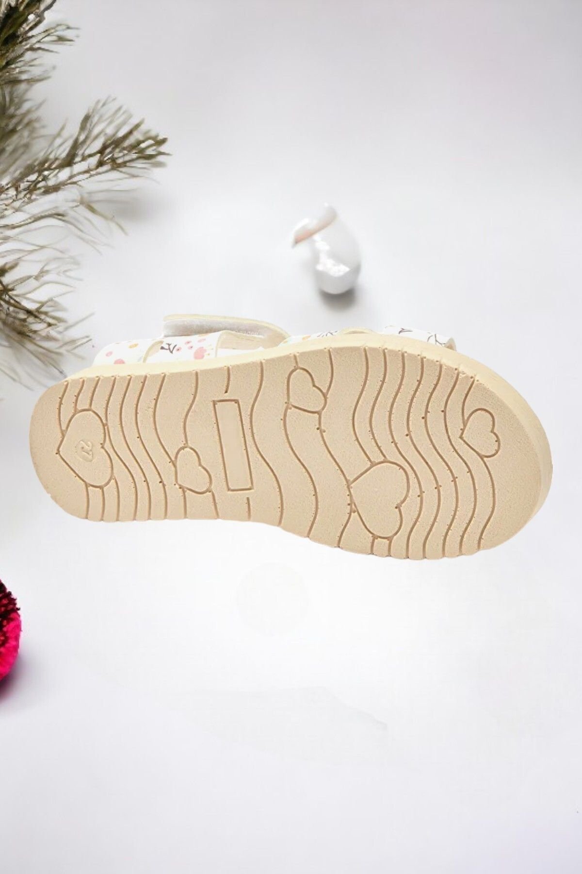 cırt cırtlı ekru baskılı kız Çocuk sandalet cırt cırtlı ekru baskılı kız Çocuk sandalet